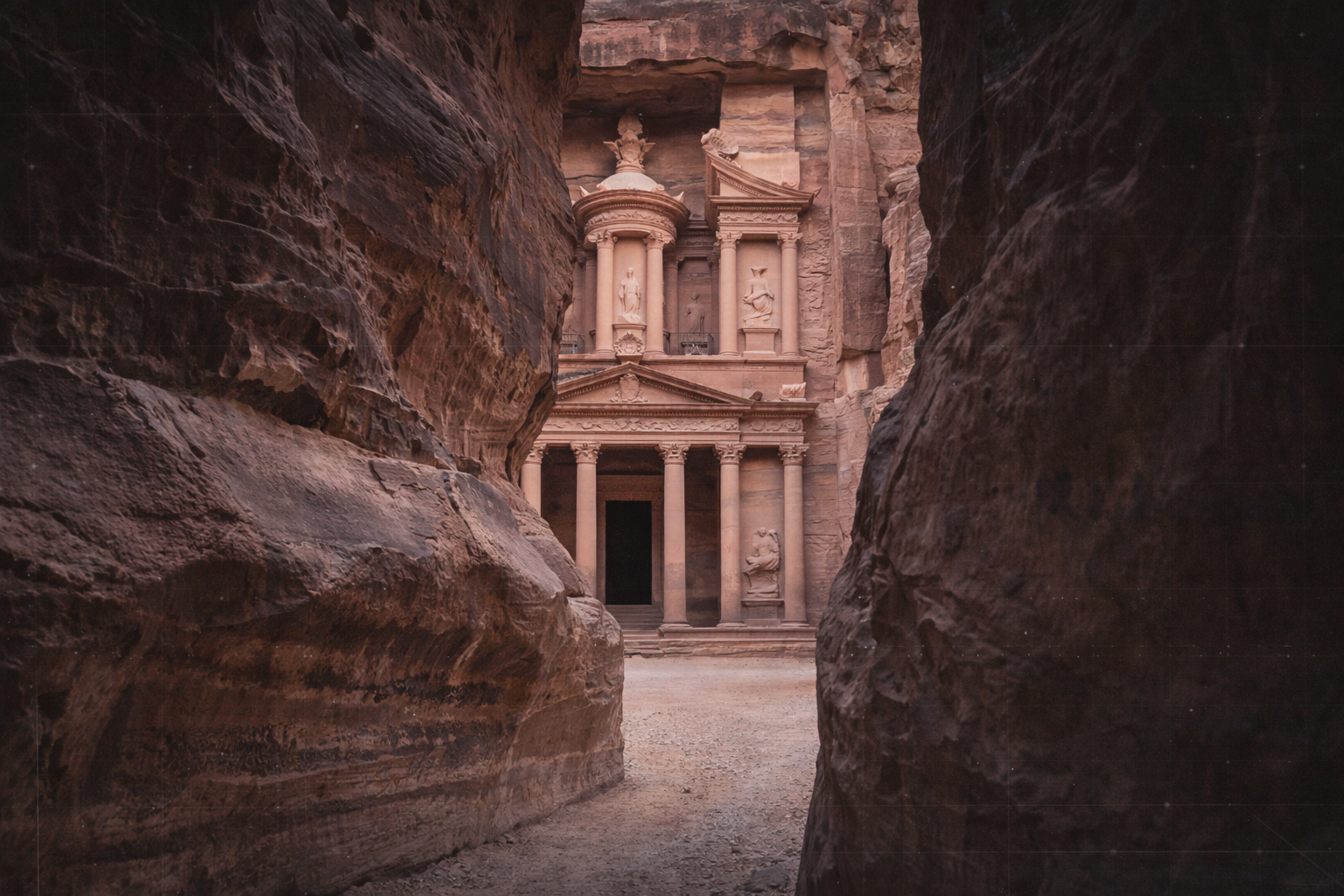 Petra Treasury Siq thumbnail